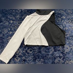 Shein white and black shirt one sleeve